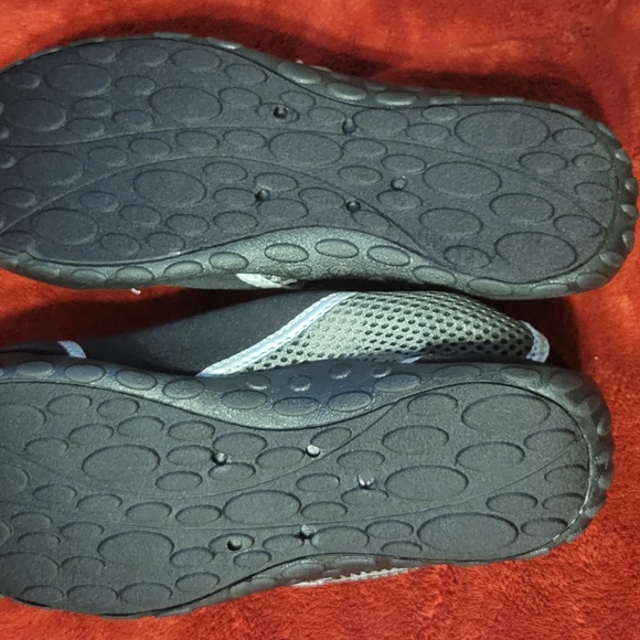 Sun& Sky Men's Black Water (Aqua) Shoes, New With Tags - Picture 4 of 5